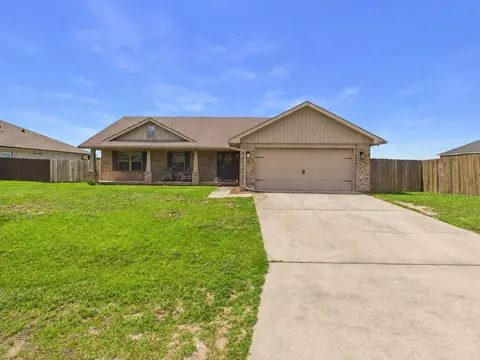 Exterior - 5768 Marigold Loop, Crestview, FL 32539 photo 3 of 8