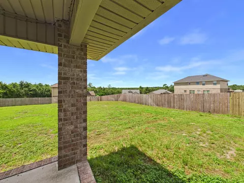 Exterior - 5768 Marigold Loop, Crestview, FL 32539 photo 7 of 8