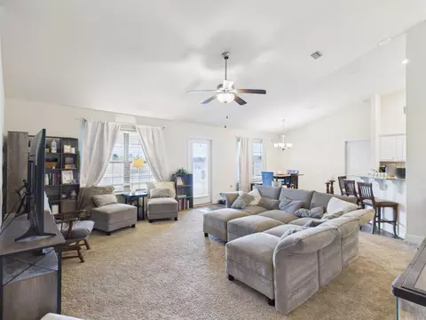 Living - 5768 Marigold Loop, Crestview, FL 32539 photo 4 of 4