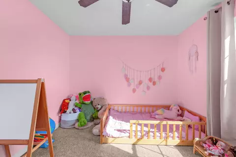 Bedroom - 404 Bobby Dr, Crestview, FL 32536 photo 2 of 6