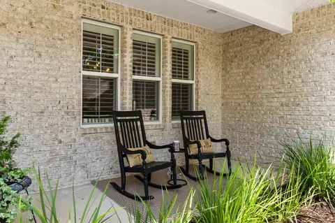 Exterior - 110 Harmony Way, Freeport, FL 32439 photo 10 of 32