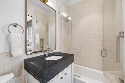 Bath - 91 Plumbago Ln, Alys Beach, FL 32461 photo 8 of 10