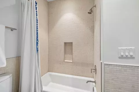 Bath - 91 Plumbago Ln, Alys Beach, FL 32461 photo 7 of 10