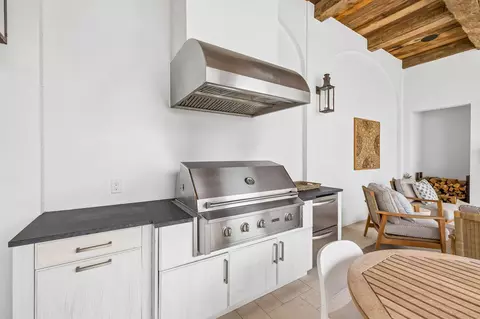 Kitchen - 91 Plumbago Ln, Alys Beach, FL 32461 photo 9 of 9