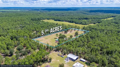 View/Area - 3092 Richardson Rd, Crestview, FL 32539 photo 4 of 5