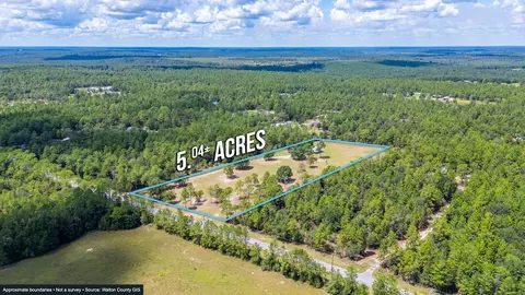 View/Area - 3092 Richardson Rd, Crestview, FL 32539 photo 3 of 5