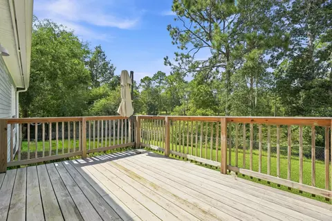 Exterior - 129 Mill Pond Cv, Crestview, FL 32539 photo 8 of 8