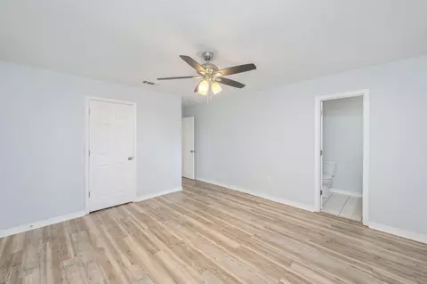 Bedroom - 1093 Farmer St, Crestview, FL 32539 photo 1 of 4