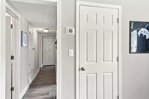 Entry Way - 6617 Lee St, Milton, FL 32570 photo 1 of 1