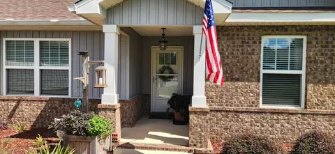 Exterior - 6187 Peaden Dr, Crestview, FL 32539 photo 4 of 7