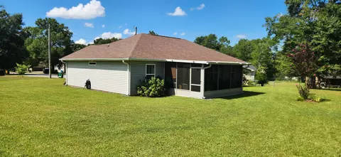 Exterior - 6187 Peaden Dr, Crestview, FL 32539 photo 6 of 7
