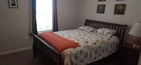 Bedroom - 6187 Peaden Dr, Crestview, FL 32539 photo 3 of 4