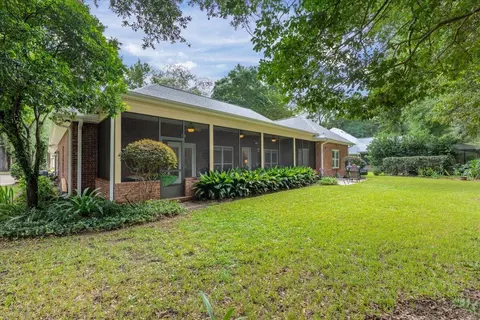 Exterior - 5808 S Mosley Ln, Crestview, FL 32539 photo 15 of 26
