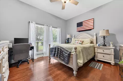 Bedroom - 5808 S Mosley Ln, Crestview, FL 32539 photo 3 of 7
