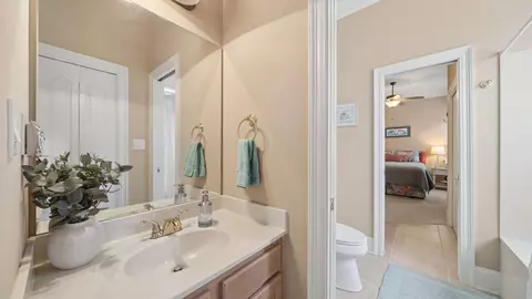 Bath - 245 Okeechobee Cv, Destin, FL 32541 photo 6 of 6
