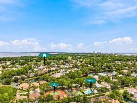 View/Area - 245 Okeechobee Cv, Destin, FL 32541 photo 7 of 9