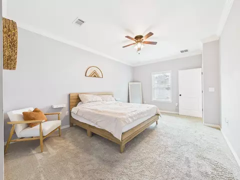 Bedroom - 4606 Range Rd, Niceville, FL 32578 photo 2 of 5