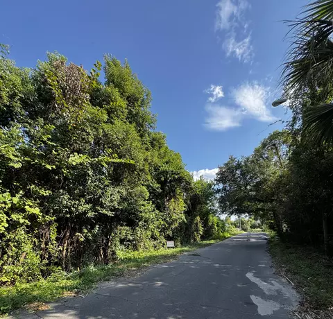 906 N Harris Ave, Panama City, FL 32401