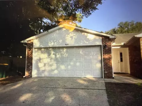 904 Pineview Blvd, Fort Walton Beach, FL 32547