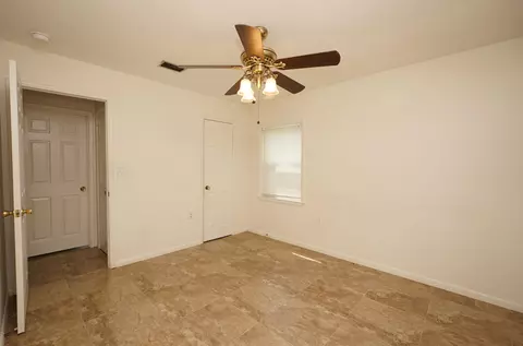 Bedroom - 45 11th St, Shalimar, FL 32579 photo 4 of 4