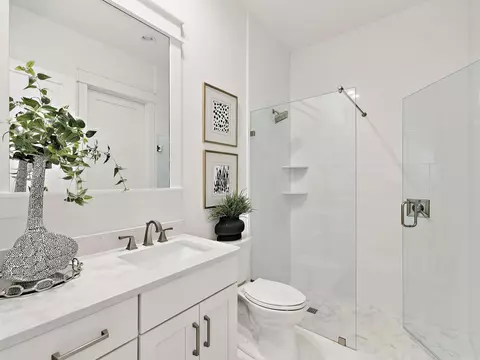Bath - 39 W Firethorn Cir, Watersound, FL 32461 photo 1 of 5