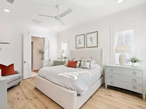 Bedroom - 39 W Firethorn Cir, Watersound, FL 32461 photo 4 of 5