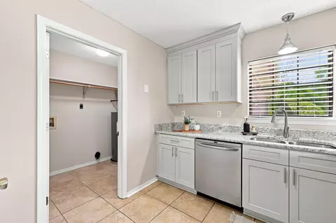 Other - 907 Pinellas Dr, Crestview, FL 32536 photo 1 of 10
