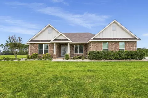 Exterior - 503 Tournament Ln, Freeport, FL 32439 photo 5 of 7