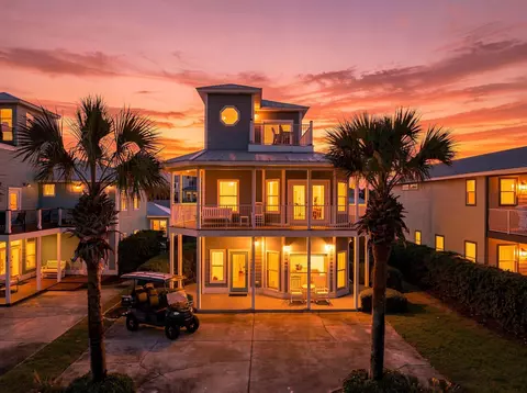 81 Mark St, Destin, FL 32541