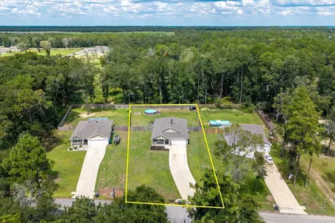 148 Squirrel Rd, Defuniak Springs, FL 32433