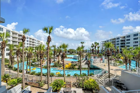 1322 Miracle Strip Pkwy #307, Fort Walton Beach, FL 32548