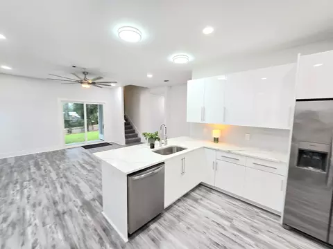 Kitchen - 4446 Antioch Rd, Crestview, FL 32536 photo 3 of 9