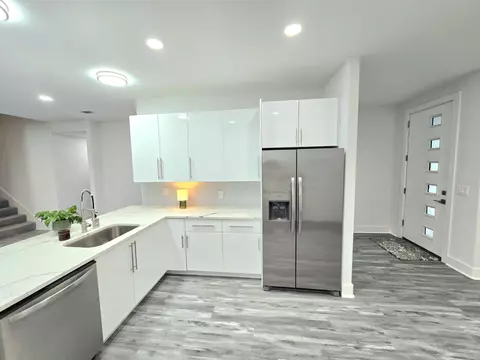 Kitchen - 4446 Antioch Rd, Crestview, FL 32536 photo 9 of 9