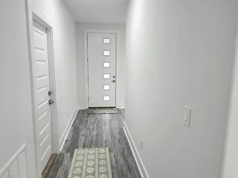 Entry Way - 4446 Antioch Rd, Crestview, FL 32536 photo 1 of 4
