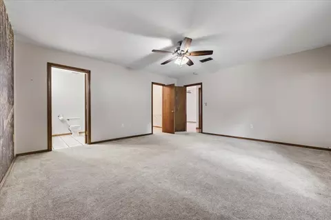 Bedroom - 4568 Yellow Bluff Rd, Crestview, FL 32539 photo 8 of 10