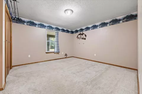 Bedroom - 4568 Yellow Bluff Rd, Crestview, FL 32539 photo 2 of 10