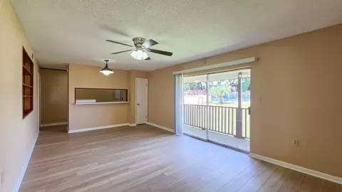 405 Marshall Ct #7, Fort Walton Beach, FL 32548