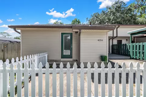 4256 Lovering Ct, Niceville, FL 32578