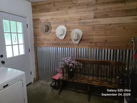 Other - 3080 Oak St, Crestview, FL 32539 photo 2 of 5