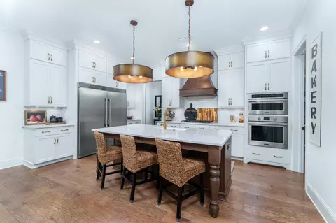 Kitchen - 33 Caymus Cv, Freeport, FL 32439 photo 2 of 3