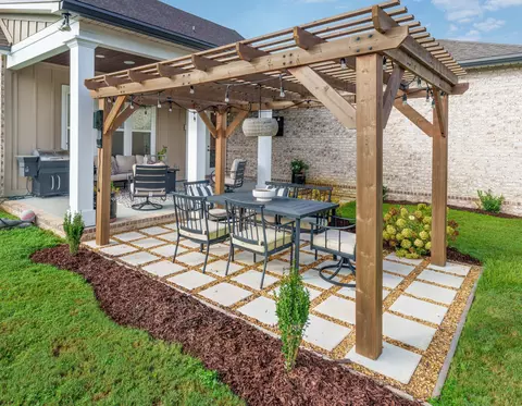 Exterior - 33 Caymus Cv, Freeport, FL 32439 photo 4 of 11