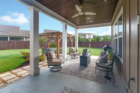 Exterior - 33 Caymus Cv, Freeport, FL 32439 photo 1 of 11