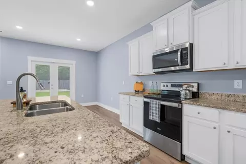 Kitchen - 5709 Danbury Blvd, Pace, FL 32571 photo 2 of 2