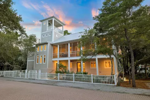 771 Forest St, Santa Rosa Beach, FL 32459