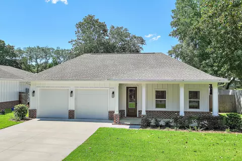 608 Fifth St, Destin, FL 32541