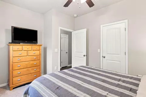 Bedroom - 209 Nelly St, Freeport, FL 32439 photo 7 of 7