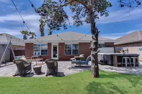 Exterior - 307 Sandy Cay Dr, Miramar Beach, FL 32550 photo 3 of 6