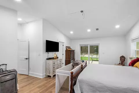 Bedroom - 362 Red Barn Rd, Freeport, FL 32439 photo 2 of 5