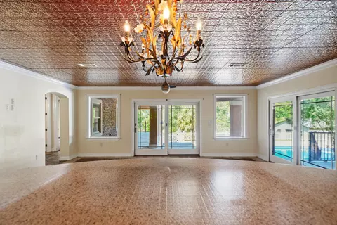Dining - 5698 Old Bethel Rd, Crestview, FL 32536 photo 1 of 2