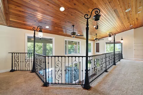 Entry Way - 5698 Old Bethel Rd, Crestview, FL 32536 photo 5 of 9